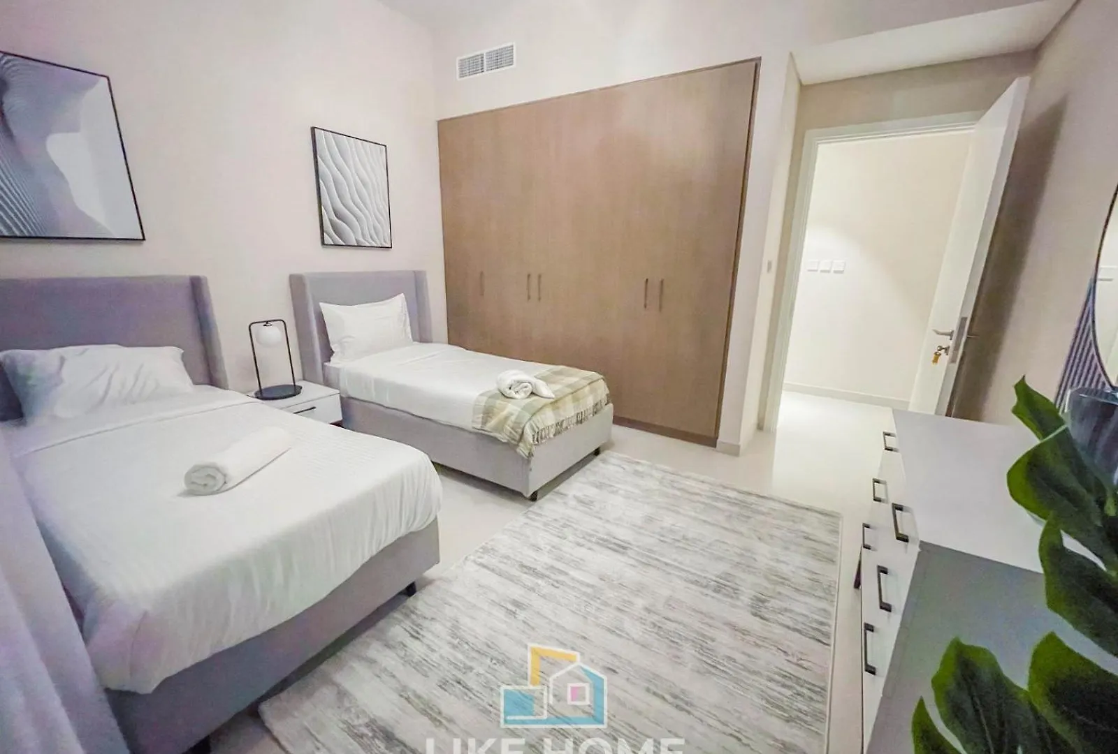 Like Home - 4901 Spacious & Cozy 2Bhk In The Grand Creek Dubai 0*,